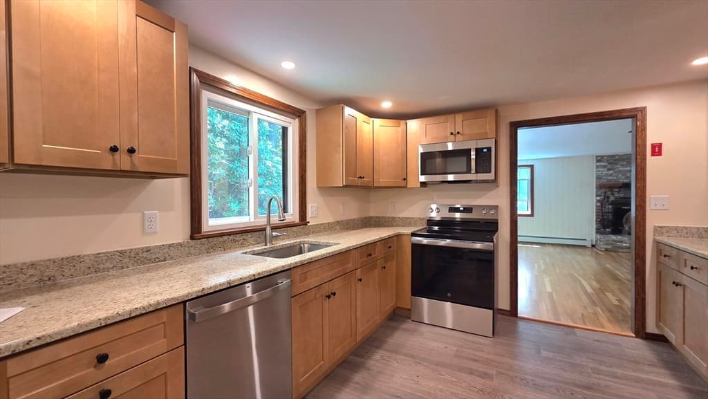 Single Family Residence at 80 Runway Ln, Eastham MA 02642, Eastham, photo 12 of 34