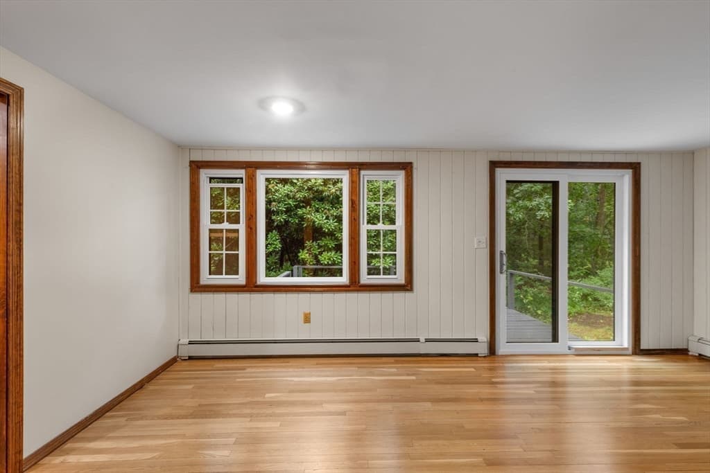 Single Family Residence at 80 Runway Ln, Eastham MA 02642, Eastham, photo 9 of 34