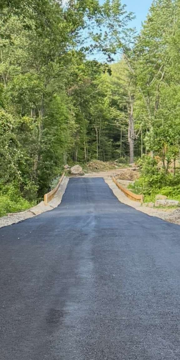 Residential at 126 Burbank Rd Lot 1, Sutton MA 01590, photo 2 of 4