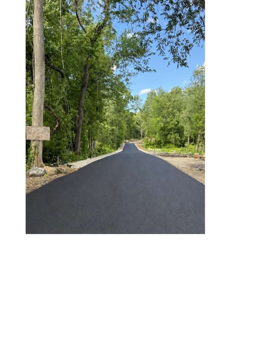 Residential at 126 Burbank Rd Lot 1, Sutton MA 01590, photo 3 of 4
