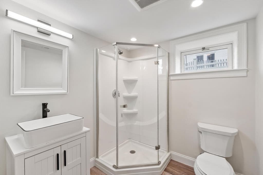 329 Warren, Waltham MA 02453 photo 17