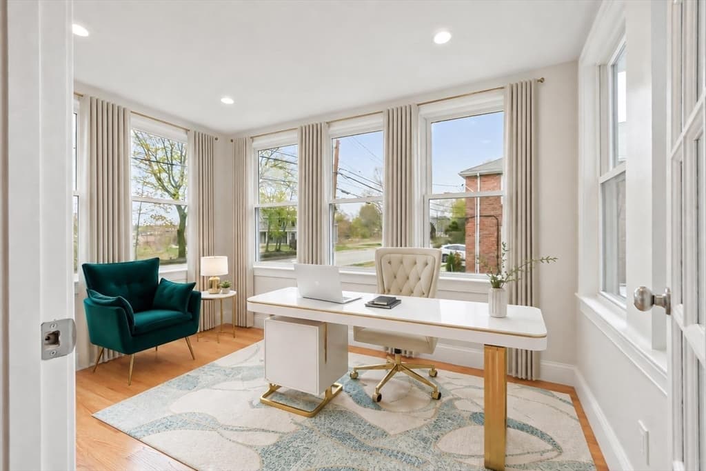 329 Warren, Waltham MA 02453 photo 9
