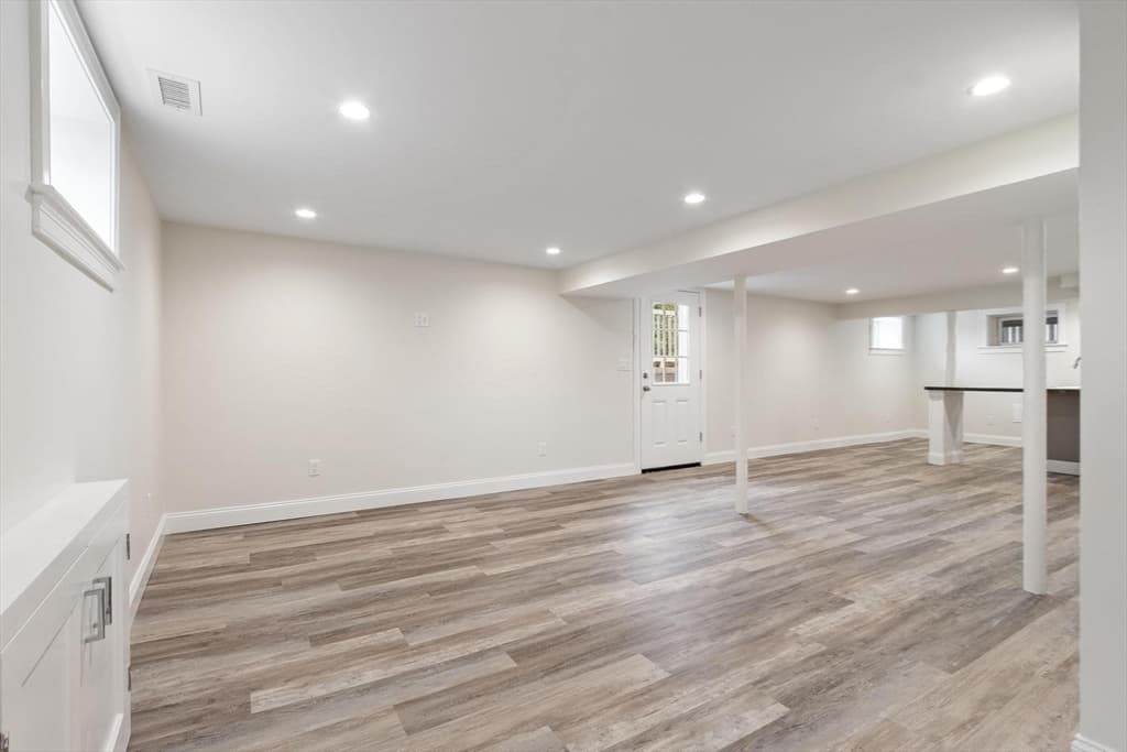 329 Warren, Waltham MA 02453 photo 18