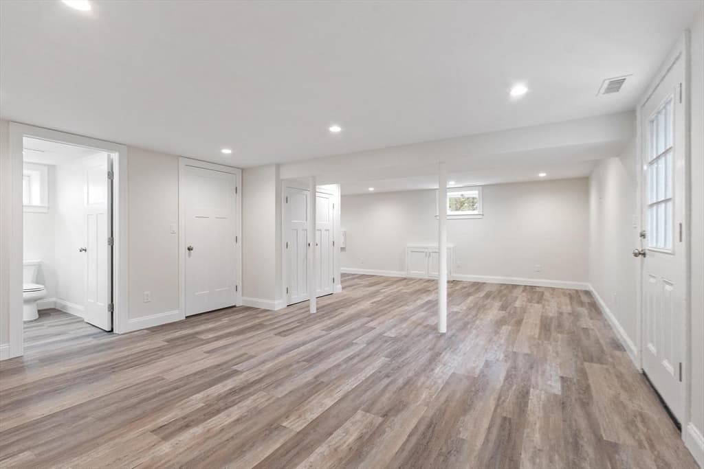 329 Warren, Waltham MA 02453 photo 19