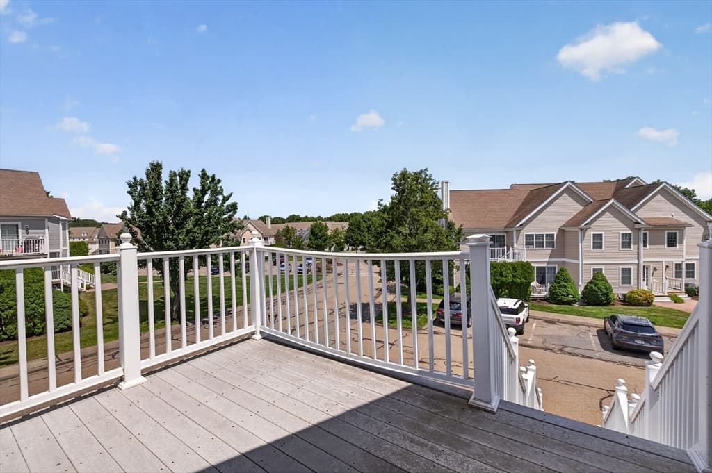 521 Hampton Way # 521, Abington MA 02351 photo 3