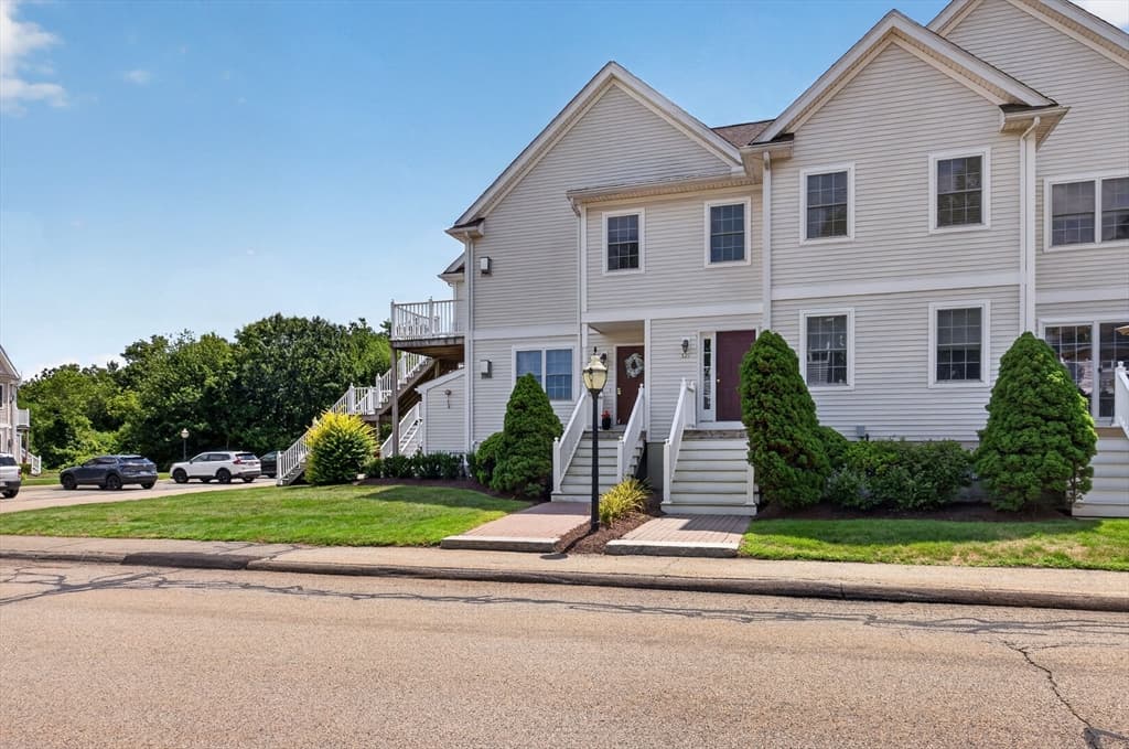 521 Hampton Way # 521, Abington MA 02351 photo 25