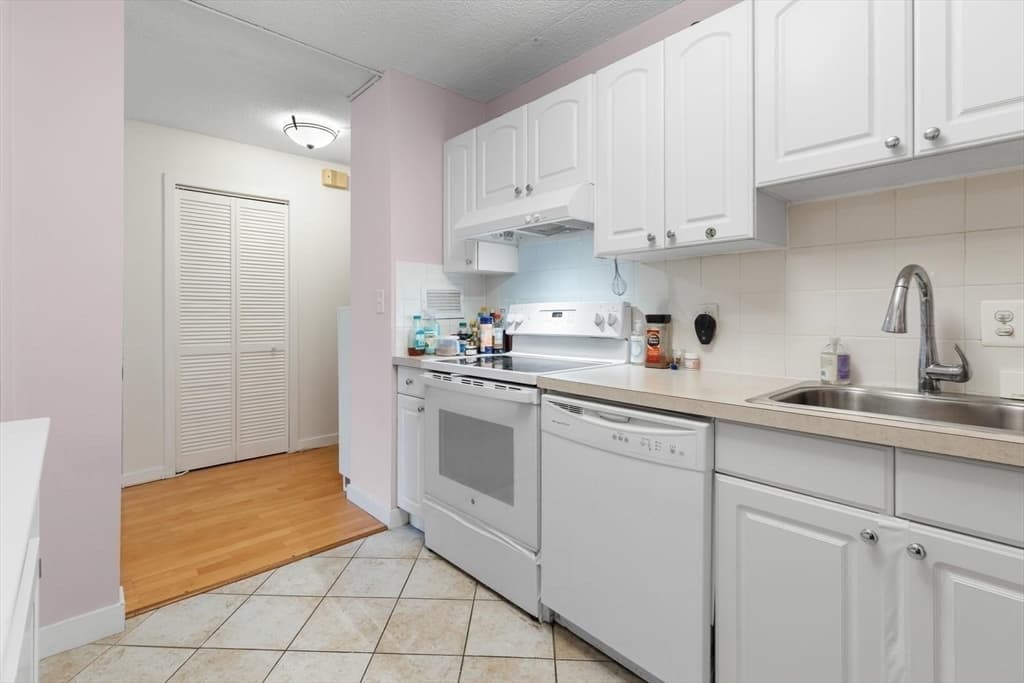 Condominium at 50 Longwood Ave # 311, Brookline MA 02446, photo 7 of 28