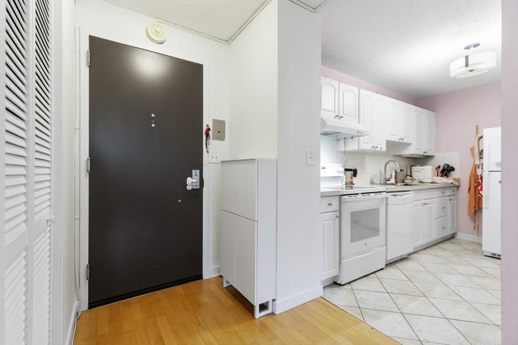 Condominium at 50 Longwood Ave # 311, Brookline MA 02446, photo 9 of 28