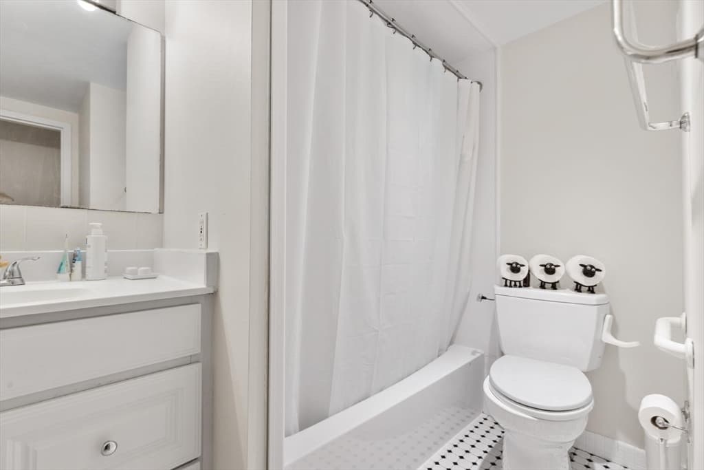 Condominium at 50 Longwood Ave # 311, Brookline MA 02446, photo 14 of 28