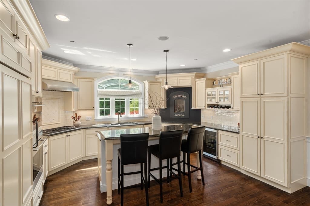 3 Pine Ridge Drive # 1, Medway MA 02053 photo 12