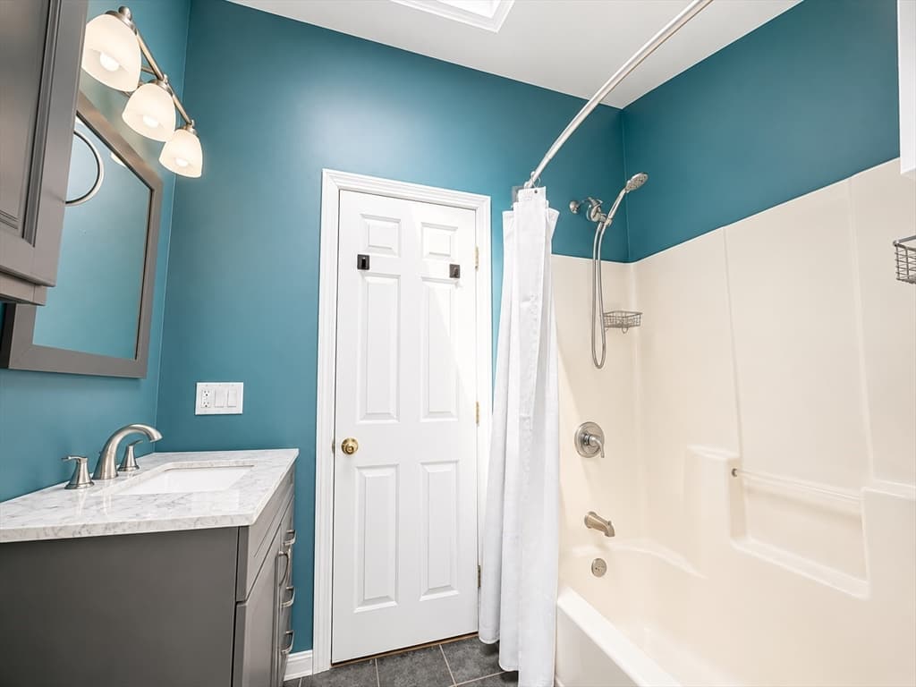 Single Family Residence at 23 Acorn Street, Scituate MA 02066, photo 23 of 31