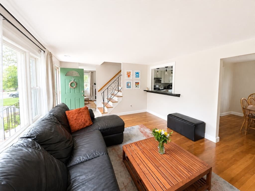 Single Family Residence at 23 Acorn Street, Scituate MA 02066, photo 7 of 31