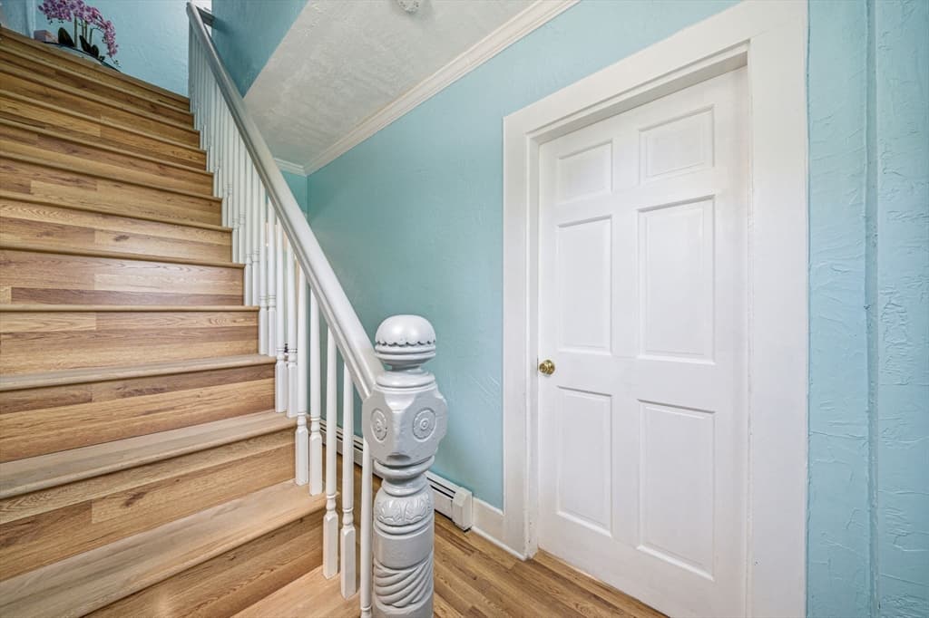 Single Family Residence at 17 Forest Ave, Plymouth MA 02360, photo 13 of 17