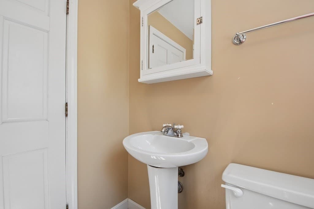 Single Family Residence at 408 Whitney Street, Northborough MA 01532, photo 11 of 30
