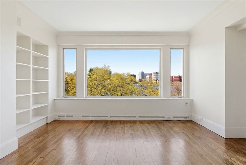 Condominium at 250 Beacon St # 10, Boston MA 02116, photo 10 of 28