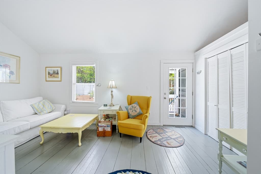 Single Family Residence at 83 Valley Road, Plymouth MA 02360, Plymouth, photo 7 of 41