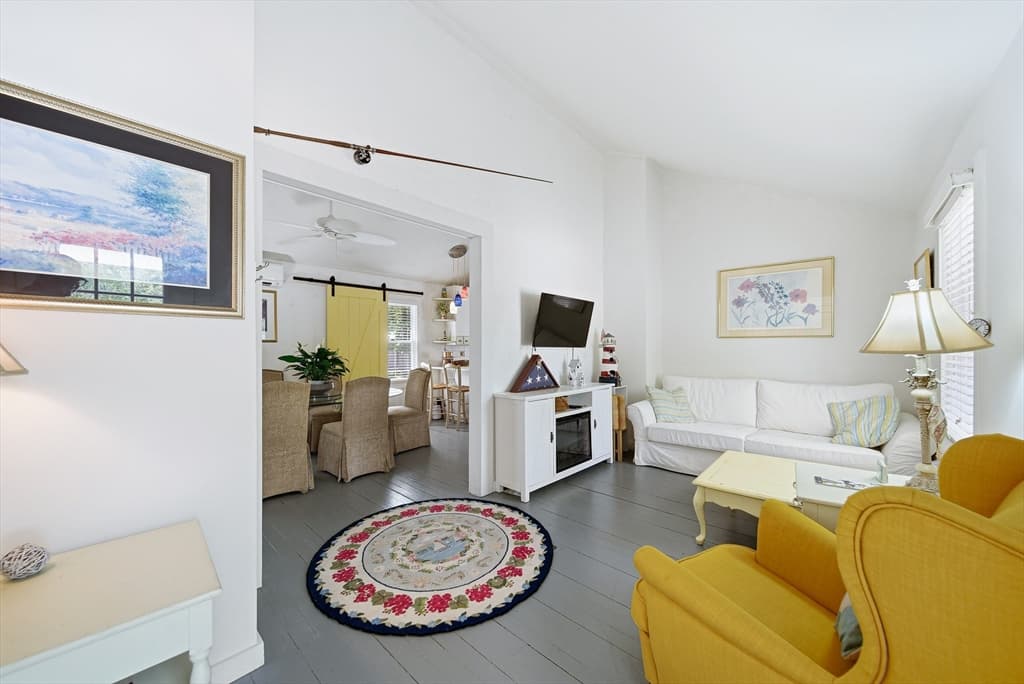Single Family Residence at 83 Valley Road, Plymouth MA 02360, Plymouth, photo 5 of 41