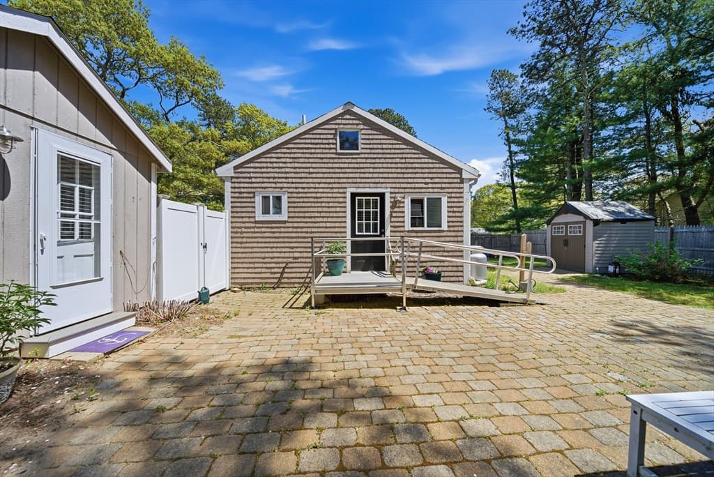 Single Family Residence at 83 Valley Road, Plymouth MA 02360, Plymouth, photo 24 of 41