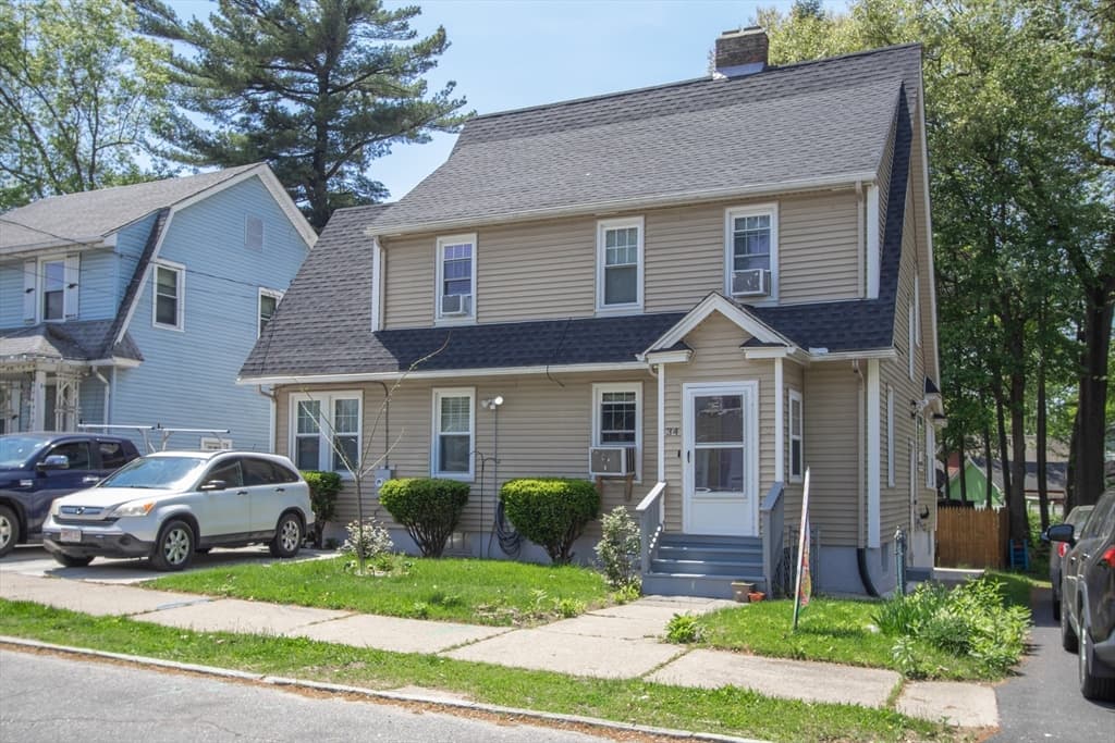 34 Preston St, Springfield MA 01109