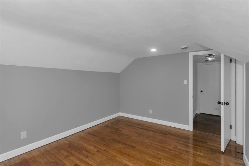 46 Knollwood St, Springfield MA 01104 photo 24