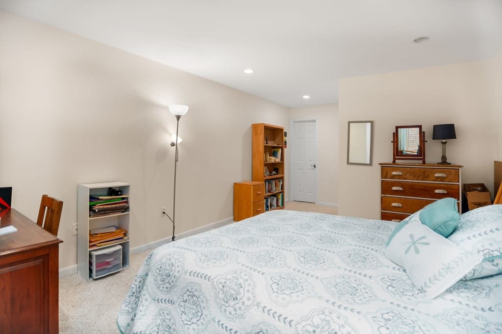 770 Salisbury St # J558, Worcester MA 01609 photo 14