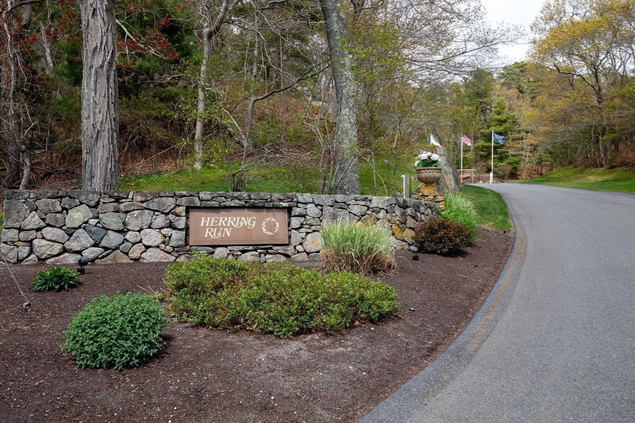 Condominium at 2 Beach Plum Ln, Bourne MA 02532, photo 33 of 42