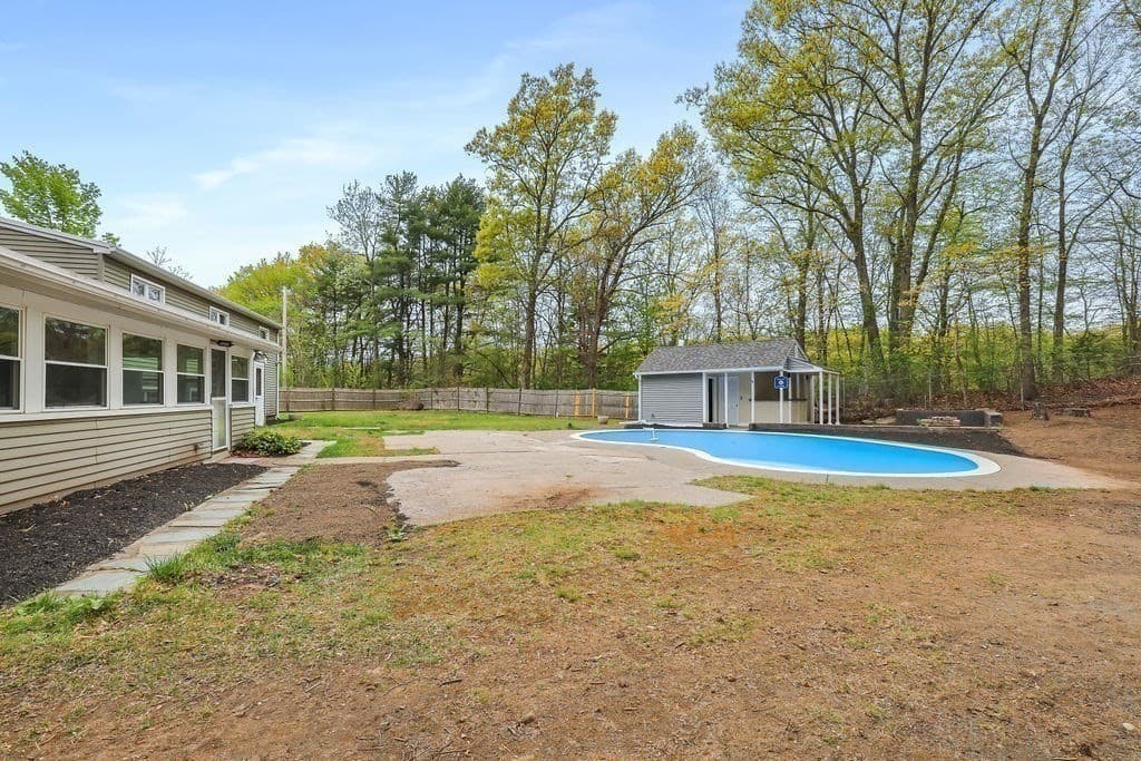 Single Family Residence at 3 Willett Drive, Attleboro MA 02703, Attleboro, photo 24 of 30