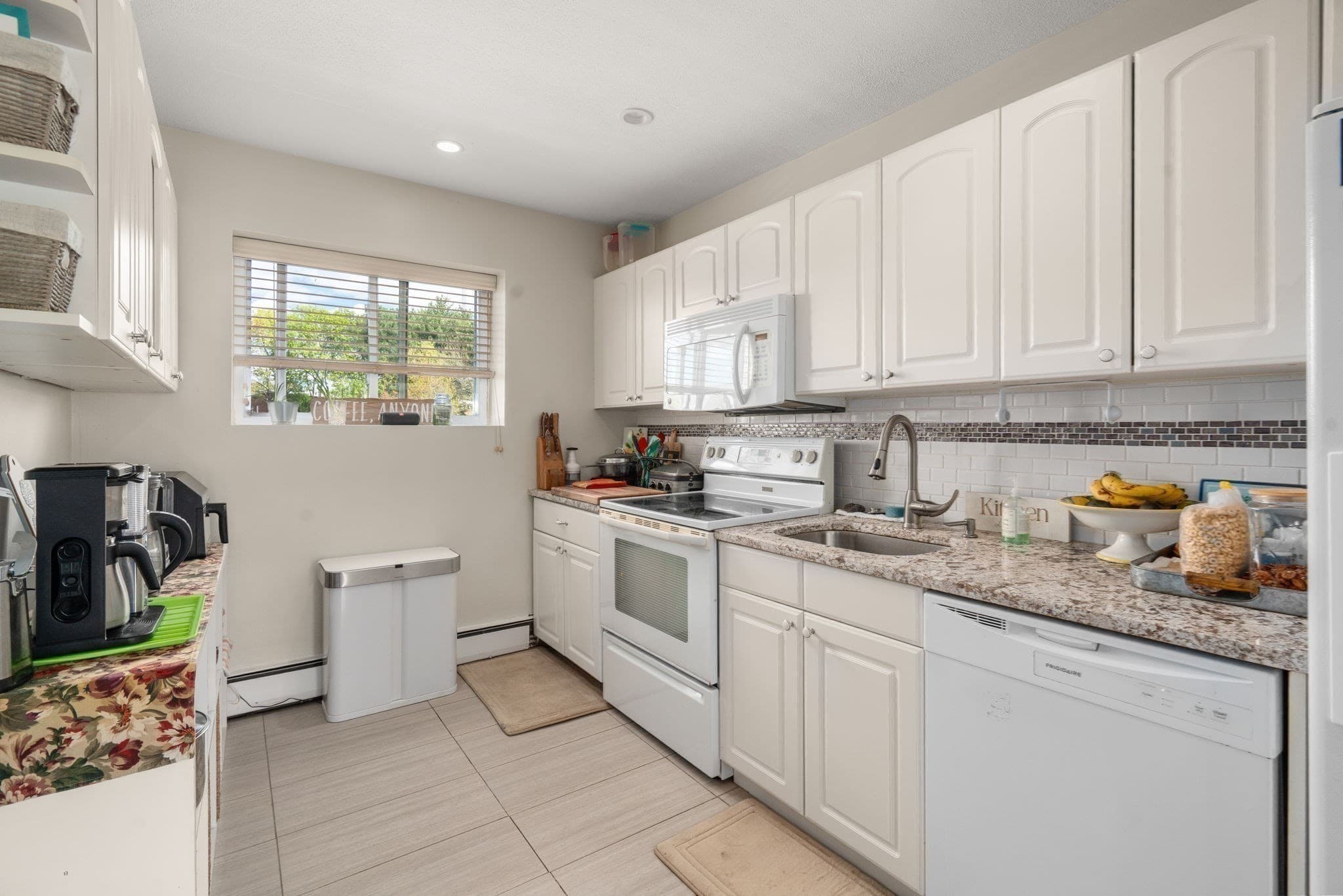 Condominium at 24 Westgate Road # 5, Boston MA 02132, Boston, photo 12 of 21