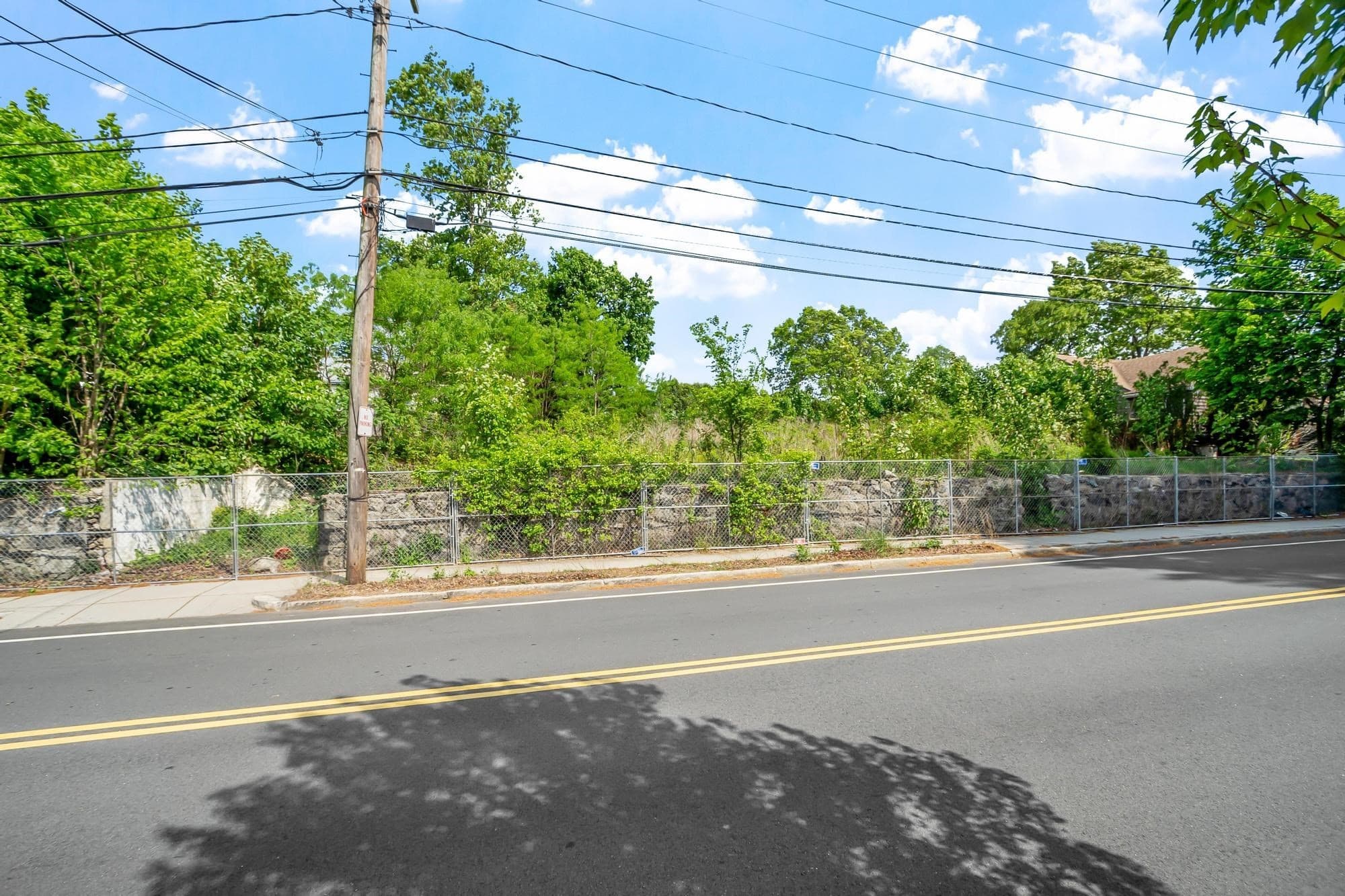 Residential at 301 Common St, Watertown MA 02472, Watertown, photo 6 of 6