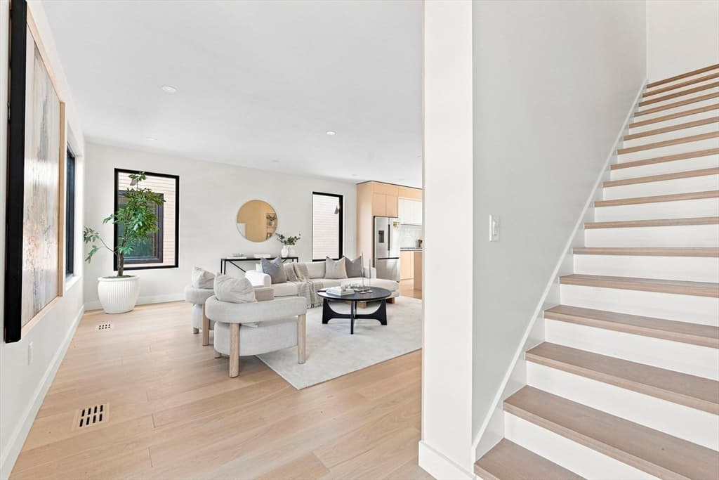 236 Lake Street, Waltham MA 02451 photo 17