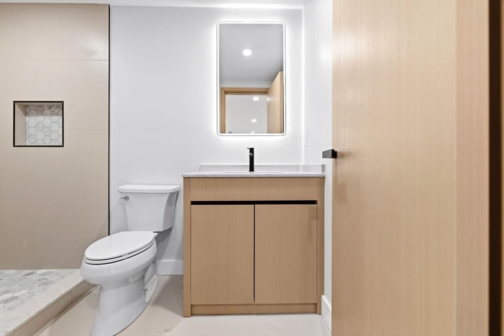 236 Lake Street, Waltham MA 02451 photo 33