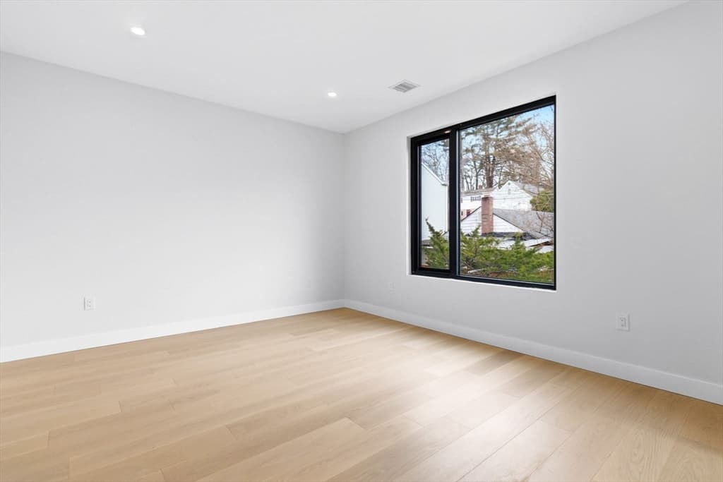 236 Lake Street, Waltham MA 02451 photo 18