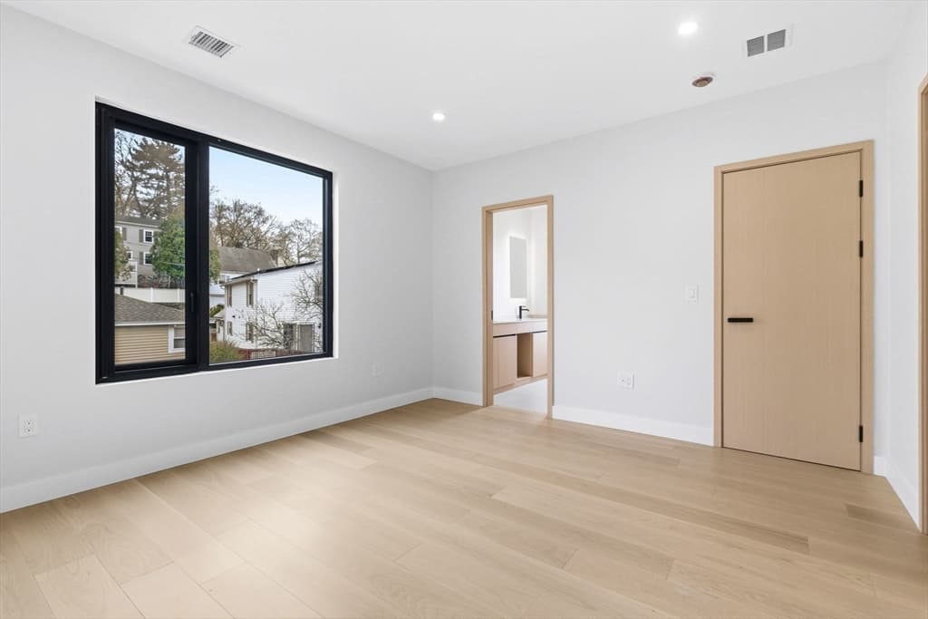 236 Lake Street, Waltham MA 02451 photo 19