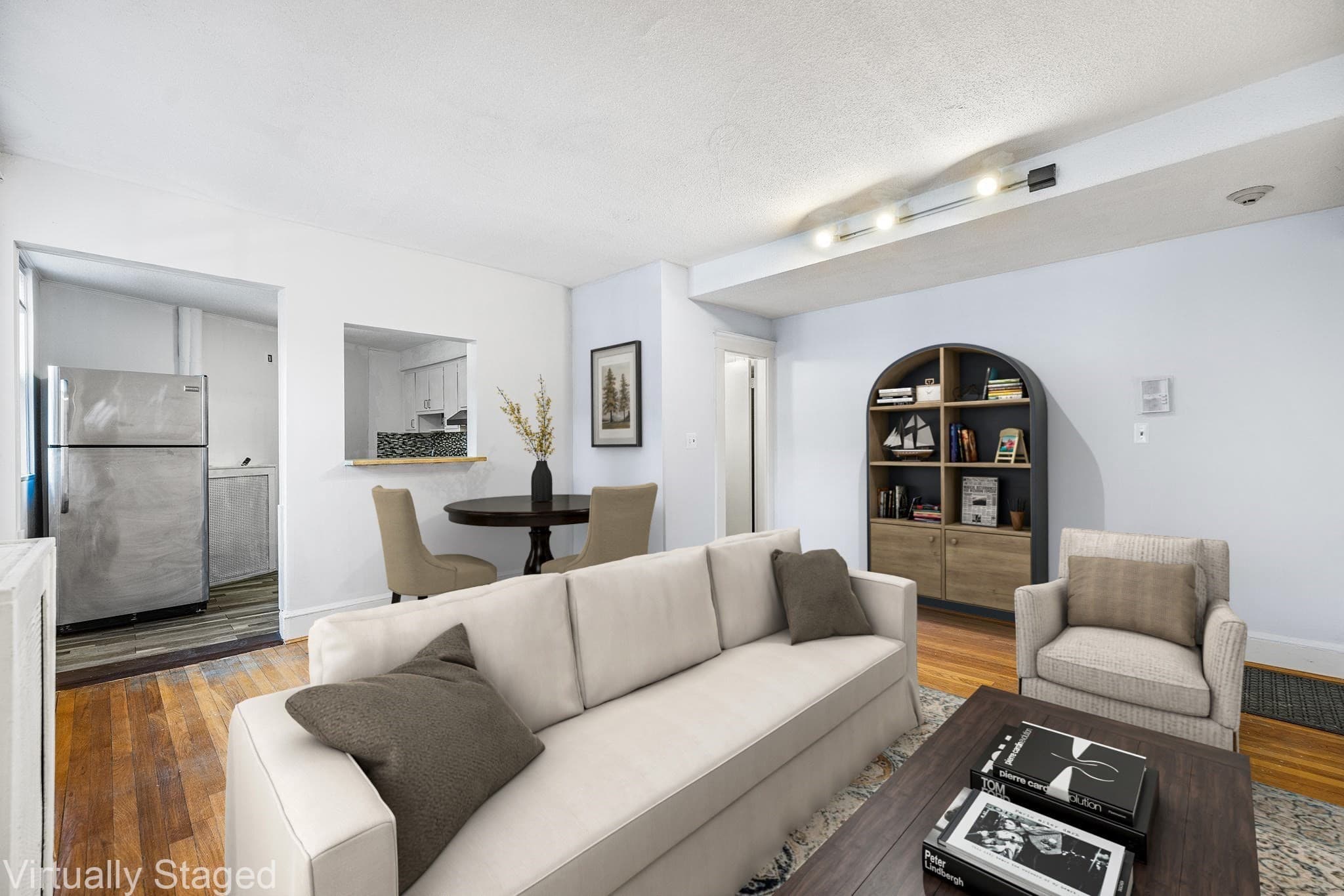 Condominium at 100 Lanark Rd # 8, Boston MA 02135, photo 3 of 19