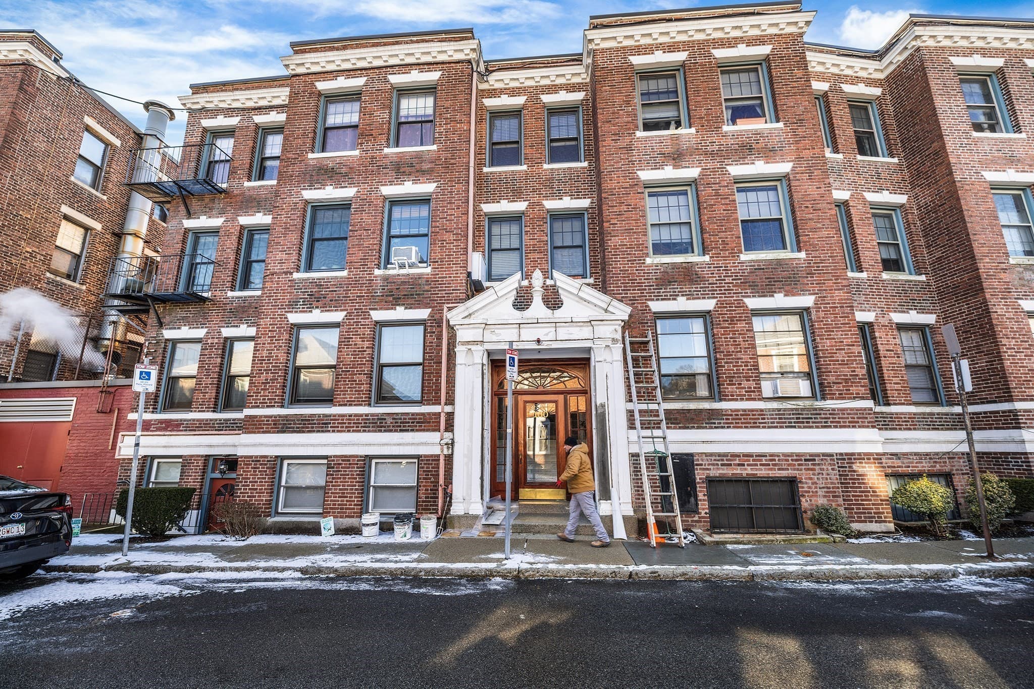100 Lanark Rd # 8, Boston MA 02135