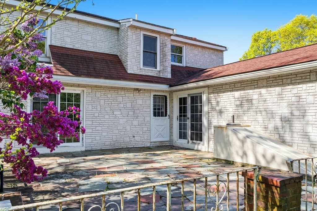 9 E Harbor Cir, Falmouth MA 02536 photo 18
