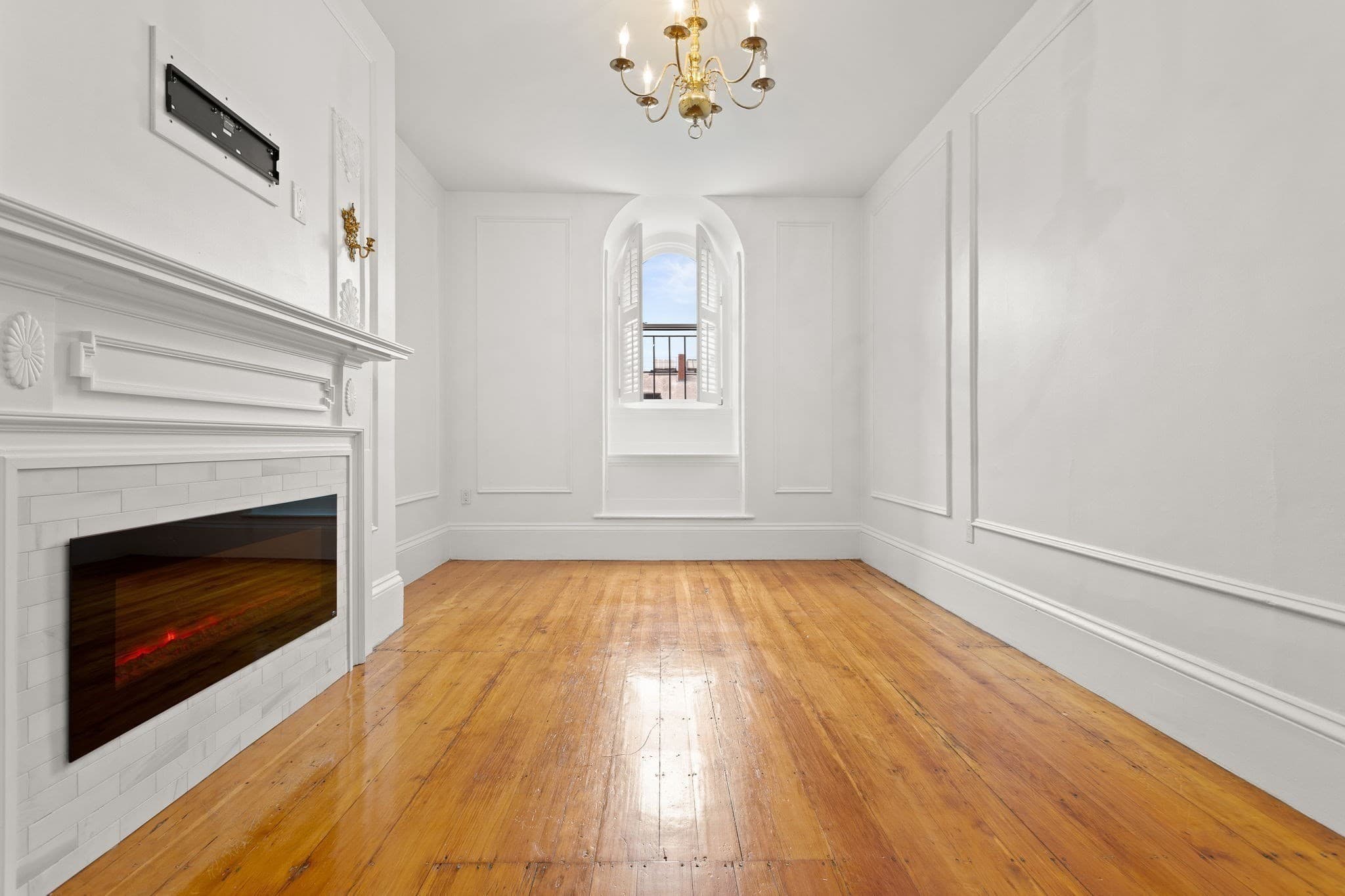 Condominium at 127 Beacon St # 51, Boston MA 02116, photo 6 of 21