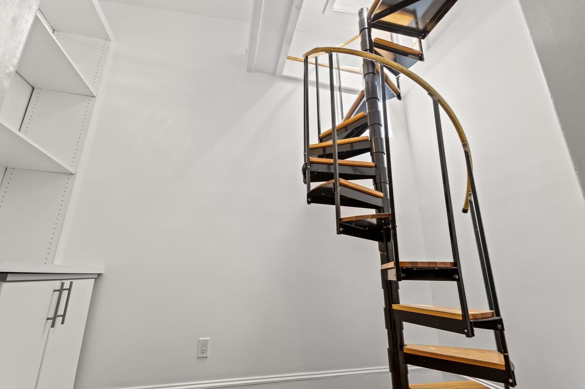 Condominium at 127 Beacon St # 51, Boston MA 02116, photo 19 of 21