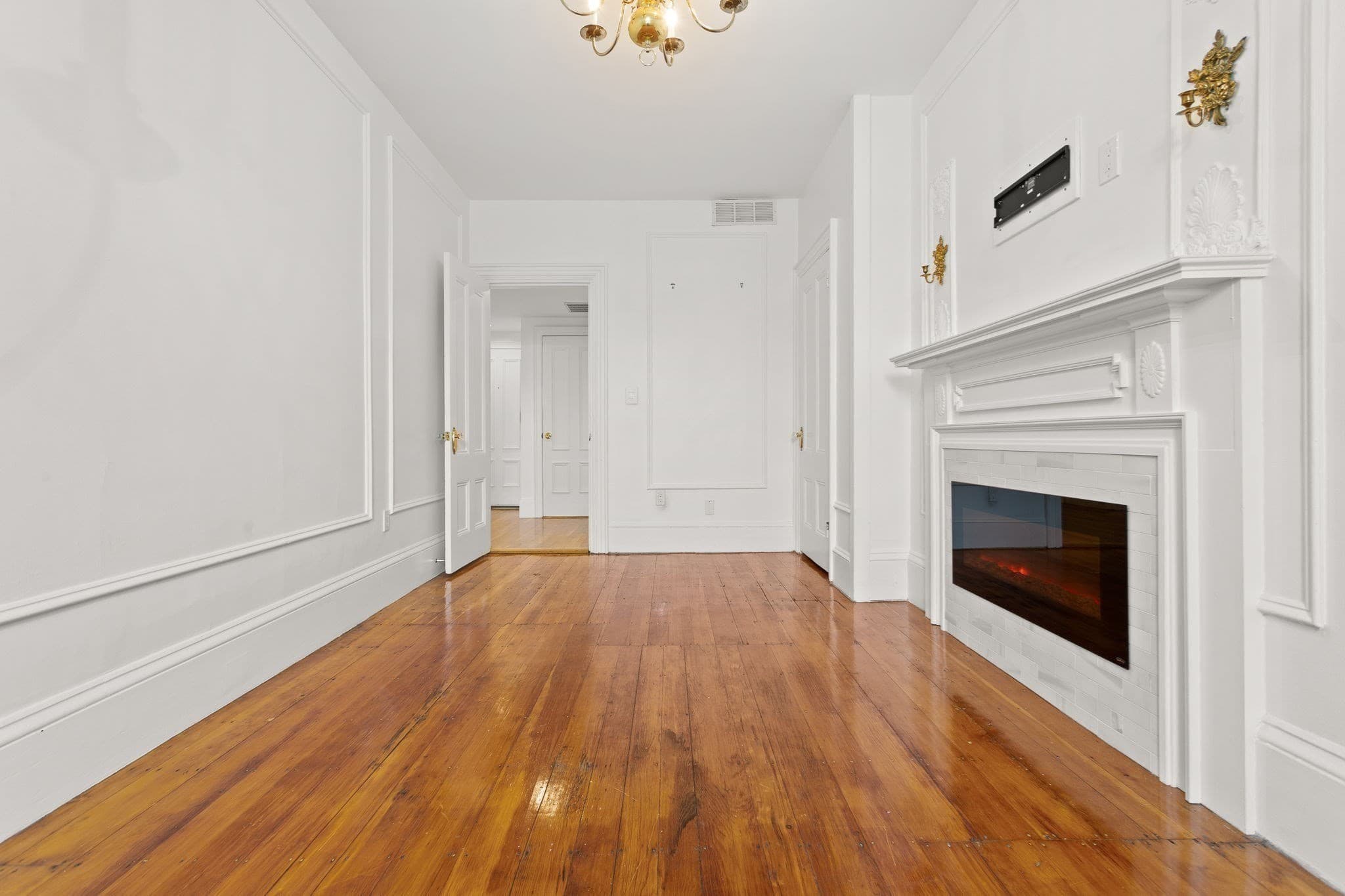 Condominium at 127 Beacon St # 51, Boston MA 02116, photo 8 of 21