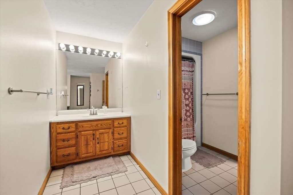 14 Fieldstone Ter, West Bridgewater MA 02379 photo 23