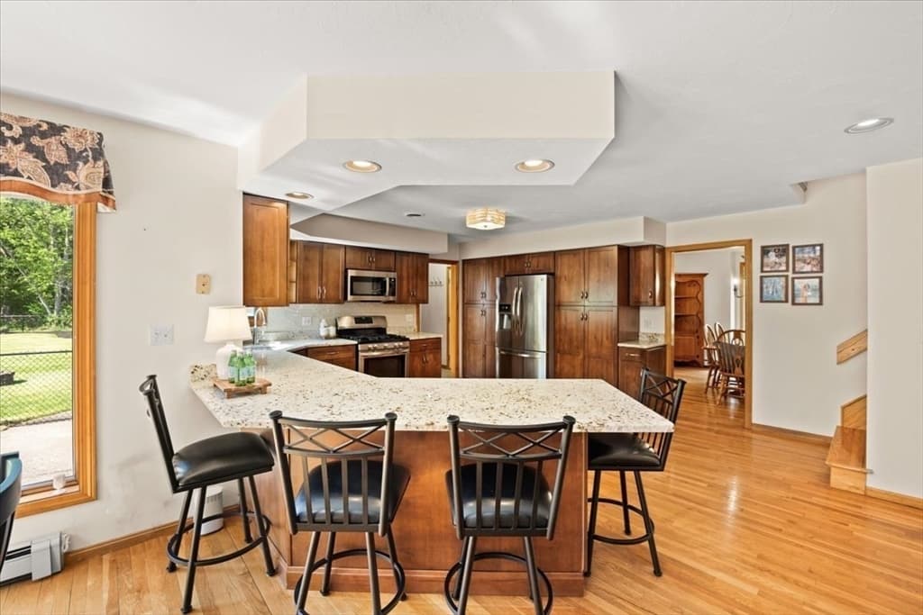 14 Fieldstone Ter, West Bridgewater MA 02379 photo 7