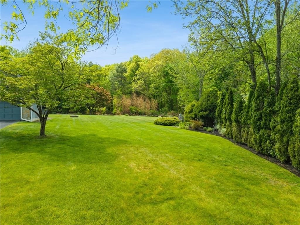 14 Fieldstone Ter, West Bridgewater MA 02379 photo 38