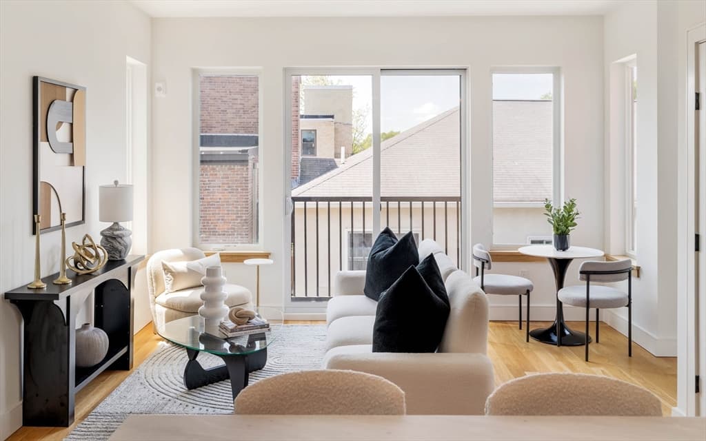 58 Kent # 403, Brookline MA 02445 photo 4
