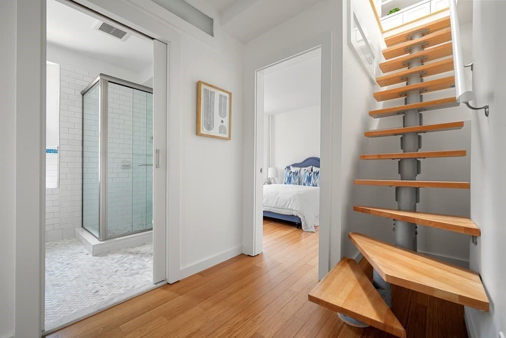 Condominium at 107 Jersey # 15, Boston MA 02215, photo 16 of 31