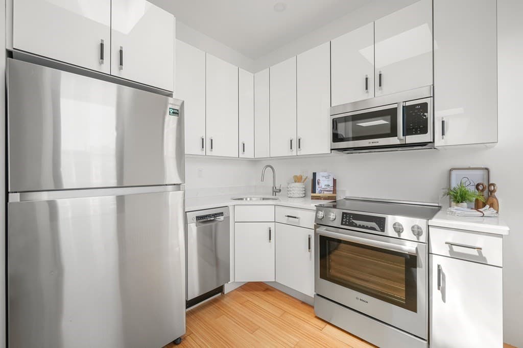 Condominium at 107 Jersey # 15, Boston MA 02215, photo 9 of 31