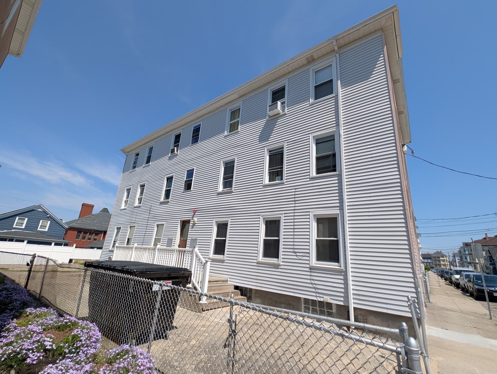 5-9 Family at 131 Thomas St, Fall River MA 02723, photo 34 of 35