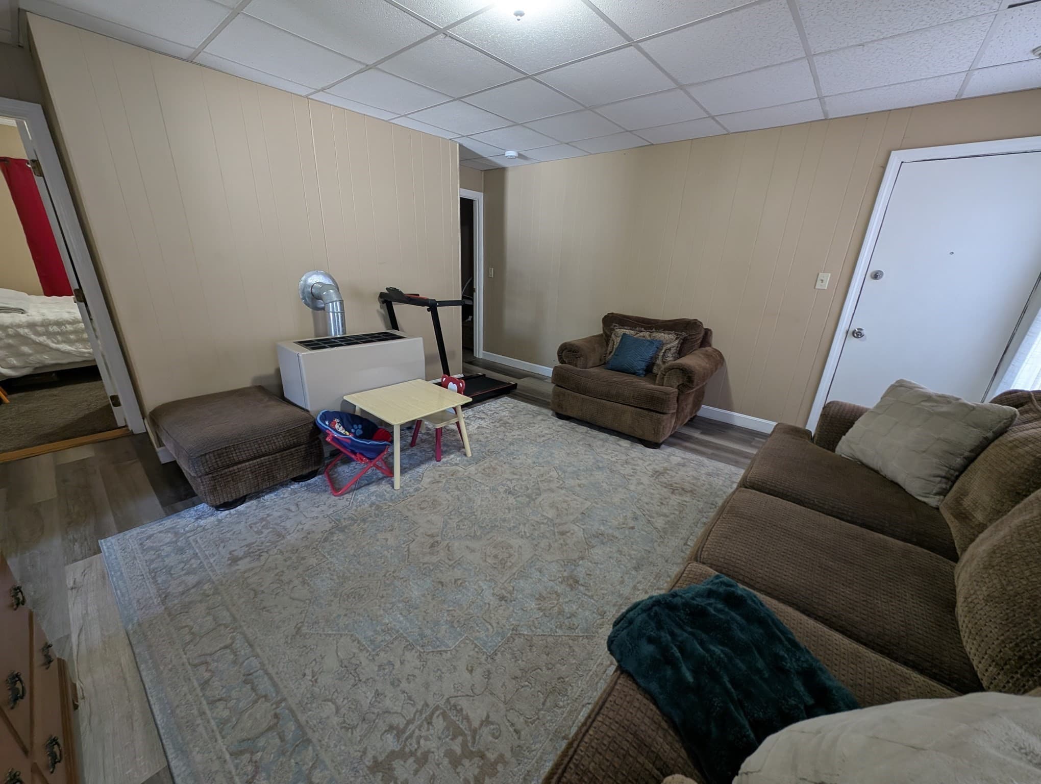 5-9 Family at 131 Thomas St, Fall River MA 02723, photo 8 of 35