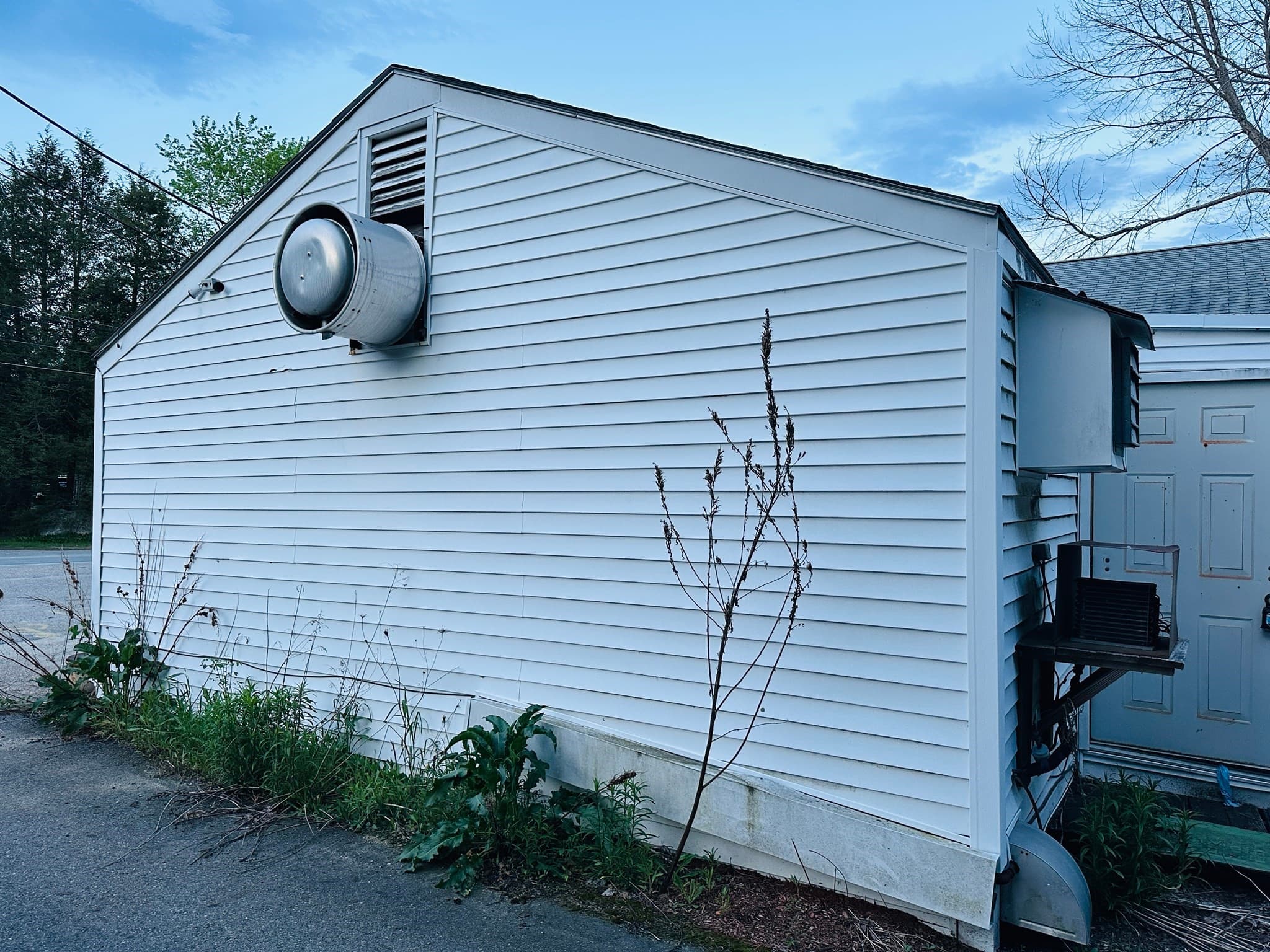 Commercial Sale at 529 E County, Rutland MA 01543, photo 4 of 37