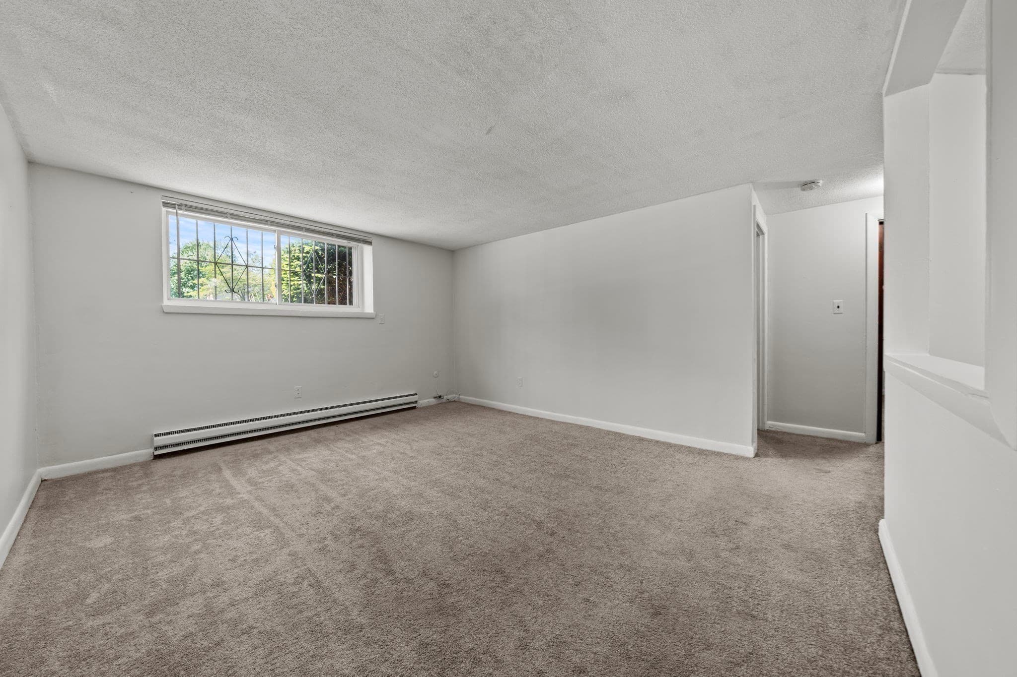 Condominium at 770 Cummins Hwy # 1, Boston MA 02126, Boston, photo 2 of 17