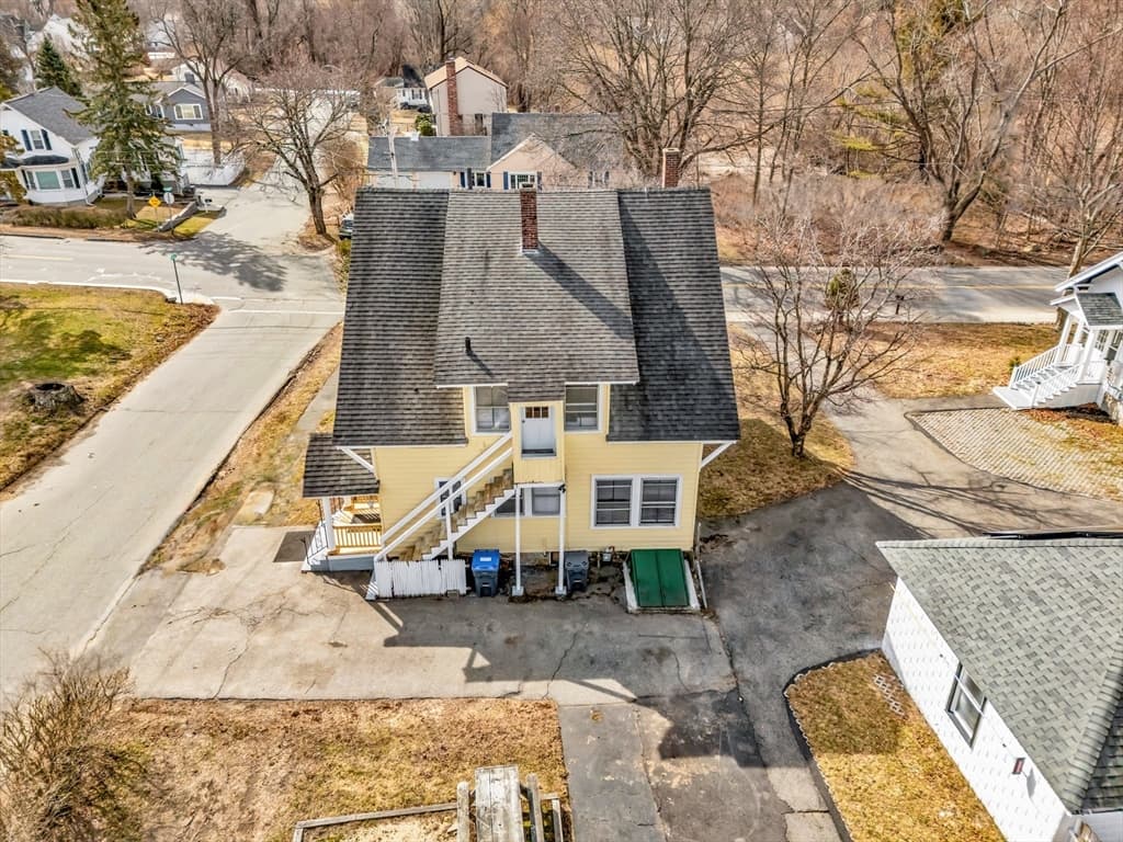 Single Family Residence at 219 Pelham Street, Methuen MA 01844, Methuen, photo 9 of 42